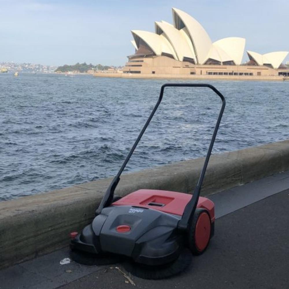 Haaga 477 Push Sweeper – Manual Outdoor Floor & Pavement Sweeper
