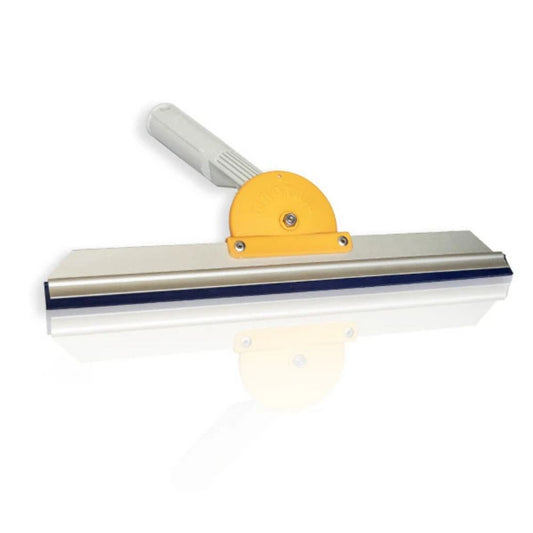 Wagtail Orbital Squeegee – Pivoting Handle for Enhanced Reach